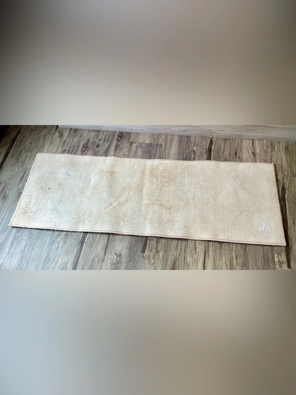 Cream & Brown Geometric Shag Runner Rug – Approx. 19.5” x 59.5”